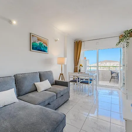 Costamar Panorama - Oceanview One Bedroom Los Cristianos (Tenerife)